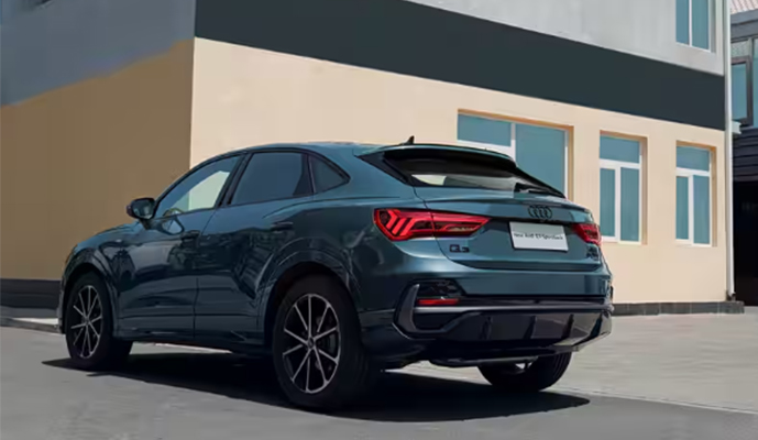 Audi-Q3Q3-Sportback-Quattro-45th-Anniversary-Edition-Launched02