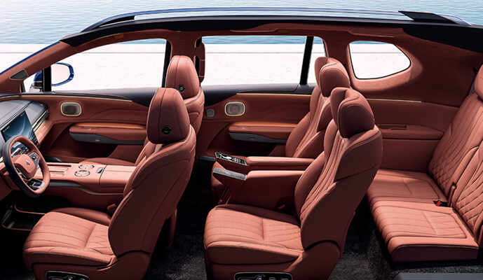 Pure-Electric-And-Extended-Range03