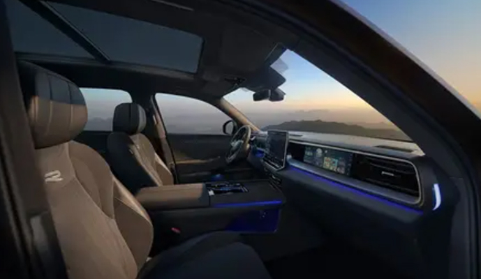 Volkswagen-Touareg-Pro-Launch03