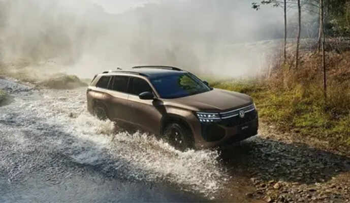 Volkswagen-Touareg-Pro-Launch05
