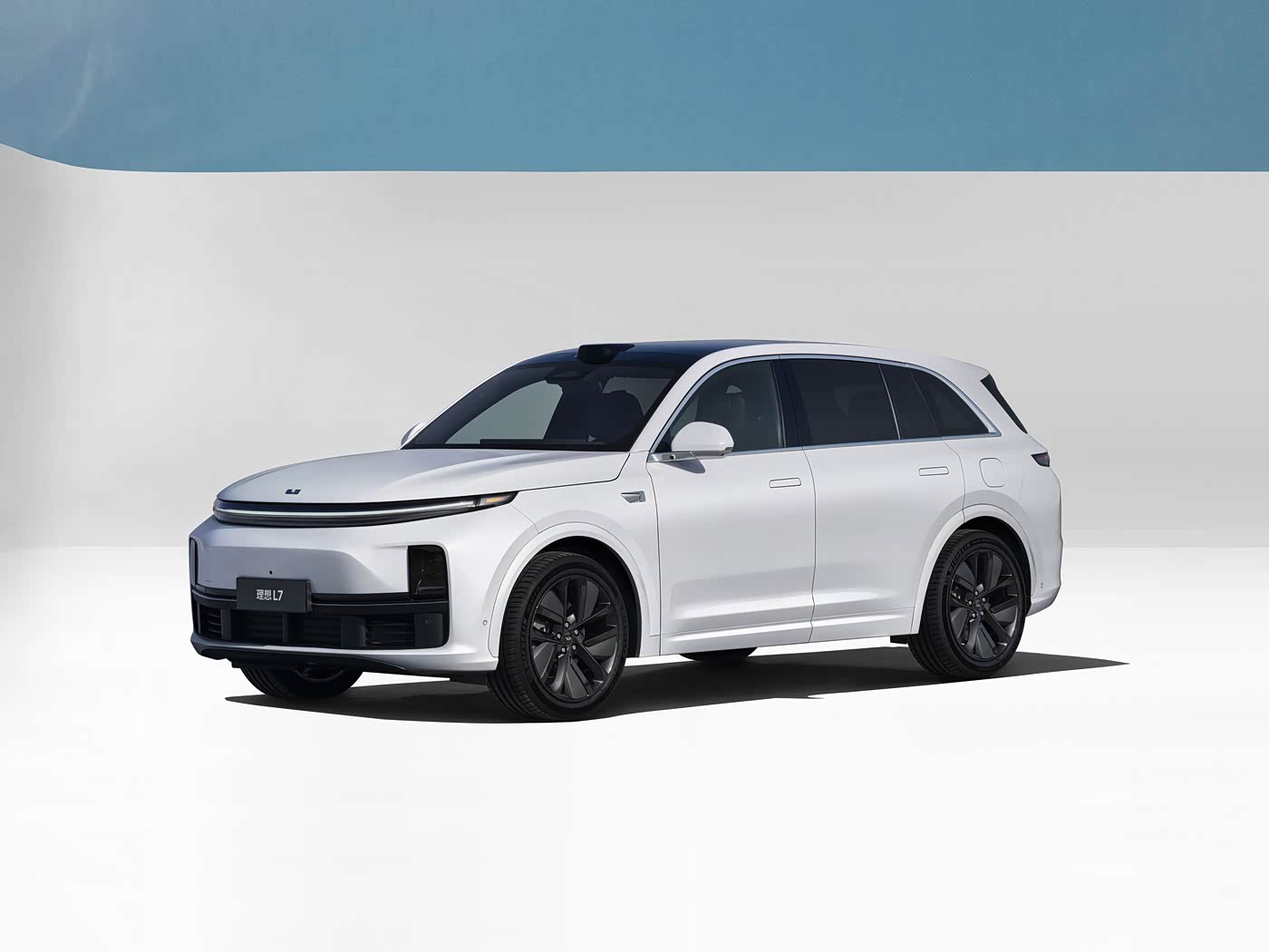 1400x1050_autohomecar__ChtliGPkU-KATSgcADpkAqkp8UE251