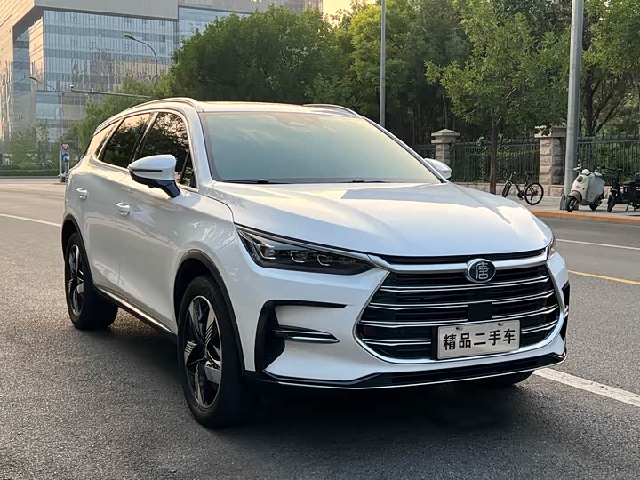 BYD Tang  2023 DM-i Champion Edition 112KM Prestige Model