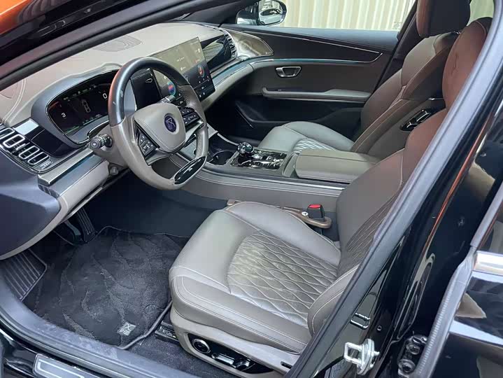 720x540_0_q87_c42_autohomecar__ChxpVmiF3eiASbNLAATYpuwjbgw753