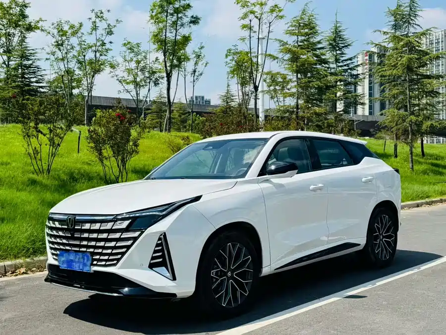 Changan UNI-Z 2025 1.5T Premium
