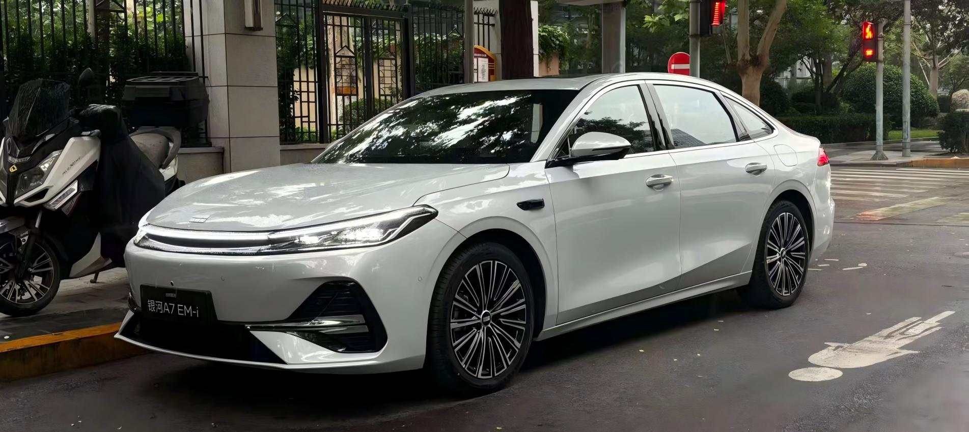2100+km comprehensive range