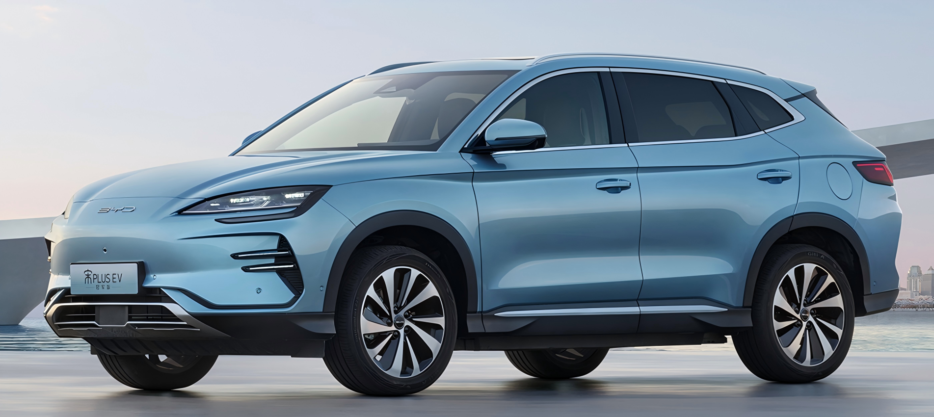 Fuel consumption per 100 kilometers: 4.5 liters
