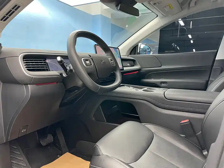 720x540_0_q87_c42_autohomecar__ChtpWGiccFWAO07pAAk9GoJTw0U912.jpg