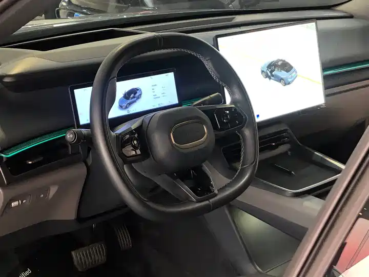 720x540_0_q87_c42_autohomecar__ChxpVmjRC1KAYf9-AAHJ6zNNABY250.jpg
