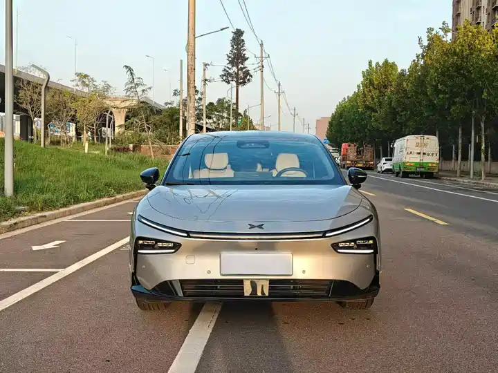 Xpeng P7+ 2025 Ultra-Long-Range Max Flagship Edition