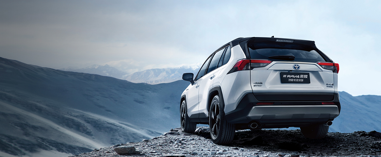 The hybrid version boasts a combined power output of up to 163kW.
